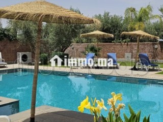 Villa de standing à louer pour vos vacances à Route de Fez. 8 pièces. Porte blindée et résidence sécurisée - Villa à vendre - Marrakech