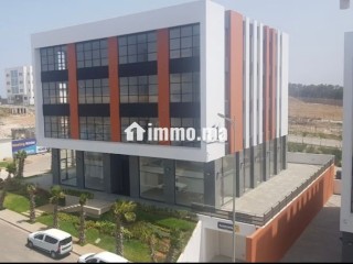 Bureau à usage professionnel – 33 m² – 3ᵉ étage - Bureau à louer - Casablanca
