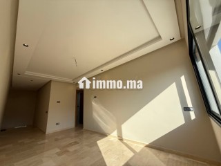 T3 neuf 77m² vue parc, Parking, Tram 1 min - Appartement à louer - Casablanca