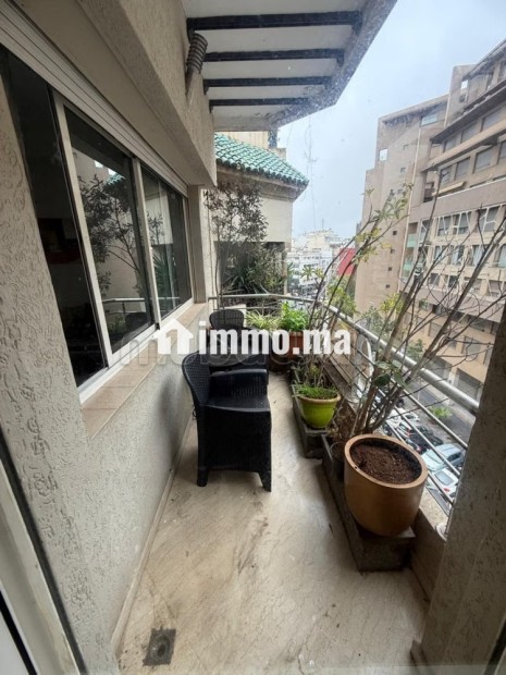 Louez cet appartement à Gauthier. 3 chambres agréables. Meublé - Location Immobilier - Casablanca - photo 8