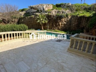 Superbe villa à louer à Harhoura. 5 chambres. Bien meublé - Villa à louer - Harhoura