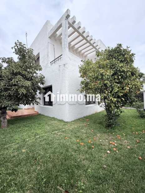 Maison de haut standing à vendre à Souissi. 5 belles chambres. Porte blindée, sécurité - Vente Immobilier - Rabat - photo 3