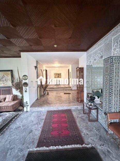 Maison de haut standing à vendre à Souissi. 5 belles chambres. Porte blindée, sécurité - Vente Immobilier - Rabat - photo 5