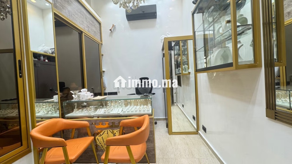 Local commercial en vente à Maârif. Surface de 15 m² - Vente Immobilier - Casablanca - photo 1