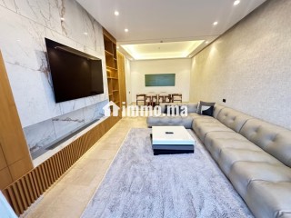 Très chic appartement 3 chambres à la location meublé dans une résidence avec piscine - Appartement à louer - Dar Bouazza