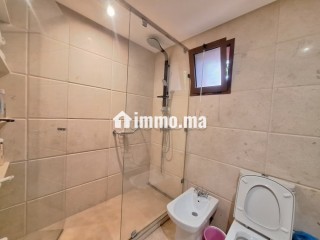 Bel appartement en location à Agdal. 2 chambres. Bien meublé - Appartement à louer