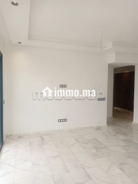 À louer – Bel appartement 2 chambres avec grande terrasse à L’Hermitage - Location Immobilier - Casablanca - photo 3