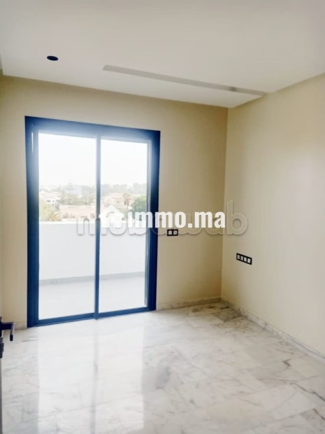 À louer – Bel appartement 2 chambres avec grande terrasse à L’Hermitage - Location Immobilier - Casablanca - photo 5
