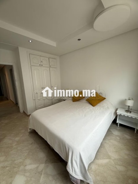 Louez cet appartement à Gauthier. 5 pièces confortables. Meublé - Location Immobilier - Casablanca - photo 6