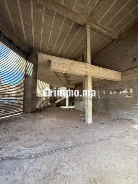 Vend local commercial à Route de Safia.
Rouidat Surface de 120 m² - Vente Immobilier - Marrakech - photo 8