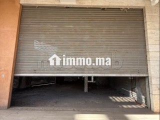 Vend local commercial à Route de Safia.
Rouidat Surface de 120 m² - Local commercial à vendre - Marrakech