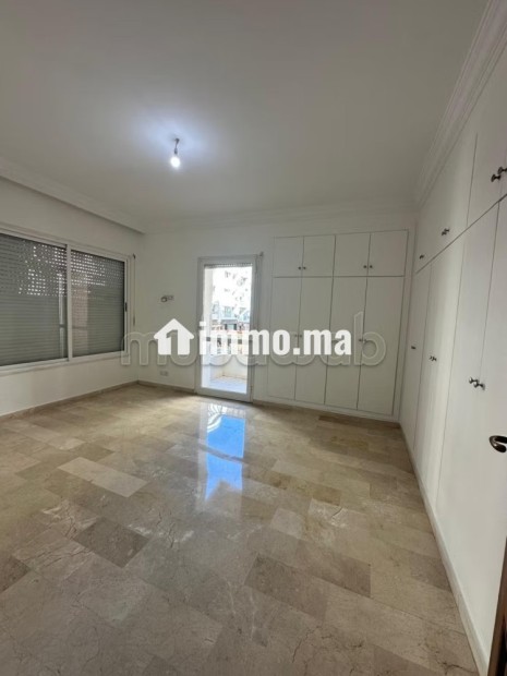 À LOUER – Appartement 3 chambres – Racine, ruelle très calme - Location Immobilier - Casablanca - photo 4