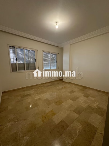 À LOUER – Appartement 3 chambres – Racine, ruelle très calme - Location Immobilier - Casablanca - photo 6