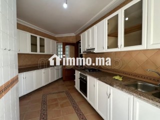 À LOUER – Appartement 3 chambres – Racine, ruelle très calme - Appartement à louer - Casablanca