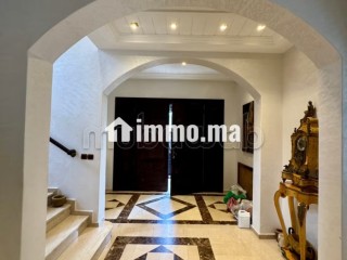 Villa isolée d’exception à proximité de Sindibad – Calme absolu - Villa à vendre - Casablanca