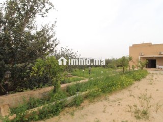 Propriété avec maison et terrain arboré - Maison à vendre - Tiznit