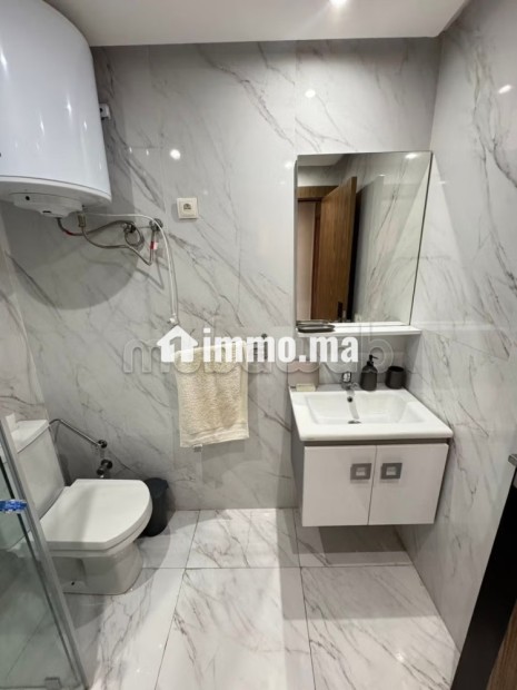 Magnifique studio à louer quartier riviera avec balcon ensoleillé - Location Immobilier - Casablanca - photo 7