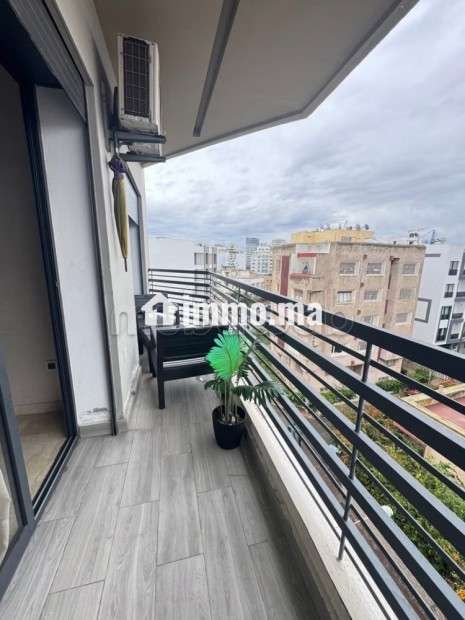 Très bel cozy studio en location. Ascenseur et terrasse - Location Immobilier - Casablanca - photo 7