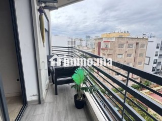 Très bel cozy studio en location. Ascenseur et terrasse - Appartement à louer - Casablanca