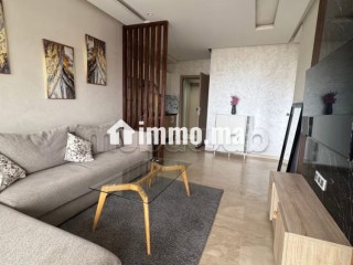 Très bel cozy studio en location. Ascenseur et terrasse - Appartement à louer - Casablanca