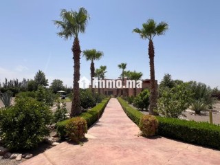 Vente très belle propriété route de Fès Marrakech - Appartement à vendre - Marrakech