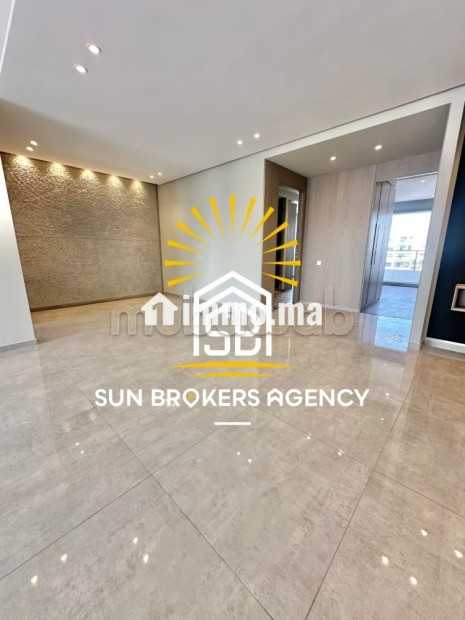 Très joli 2 ch vide dernier etage ferme bretonne - Location Immobilier - Casablanca - photo 4