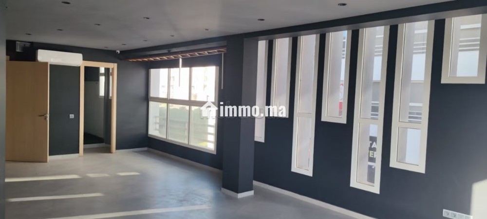 Bureau à louer à Bouskoura en face de la gare - Location Immobilier - Bouskoura - photo 2
