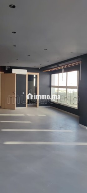 Bureau à louer à Bouskoura en face de la gare - Location Immobilier - Bouskoura - photo 3