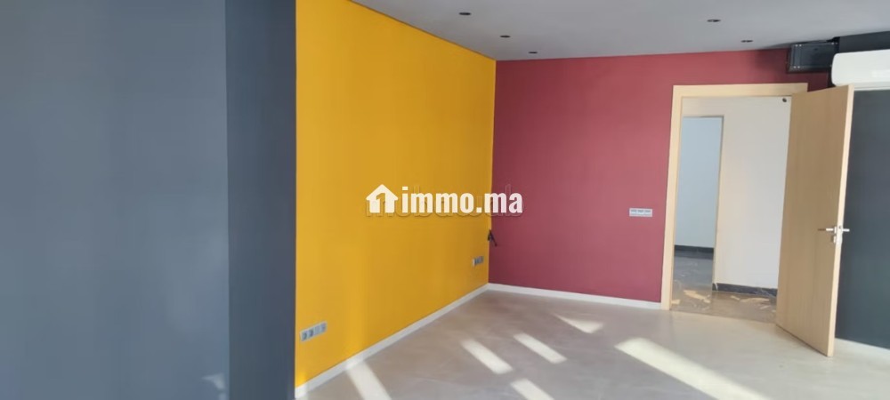 Bureau à louer à Bouskoura en face de la gare - Location Immobilier - Bouskoura - photo 8