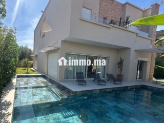 Amelkis 1: Villa à vendre de 5 Ch, Piscine chauffée - Villa à vendre - Marrakech