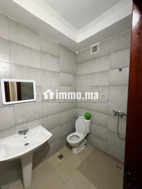 Appartement de vacances à louer à Hay Salam. Surface de 70 m². Système de parabole et résidence sécurisée - Vente Immobilier - Agadir - photo 5