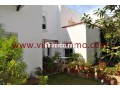 Villa au style arabesque avec jardin - miniature 2