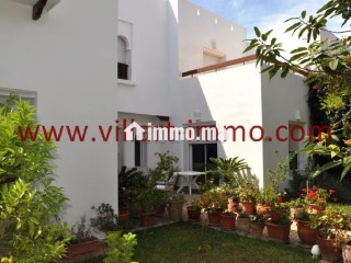 Villa au style arabesque avec jardin - Villa à vendre - Tanger