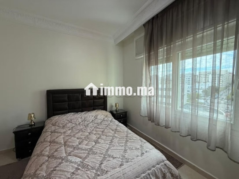 S. À louer: appartement 3 chambres en plein centre - Location Immobilier - Tanger - photo 7
