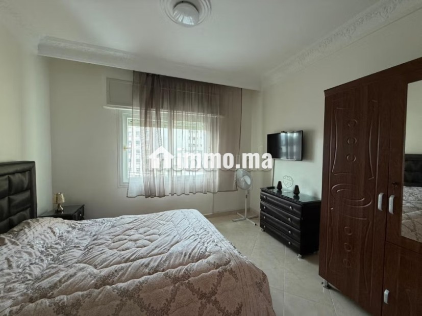 S. À louer: appartement 3 chambres en plein centre - Location Immobilier - Tanger - photo 8