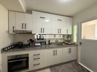 S. À louer: appartement 3 chambres en plein centre - Appartement à louer - Tanger