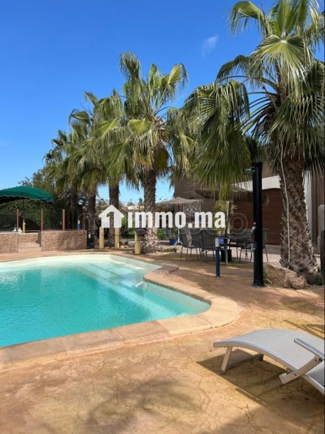Villa de standing à louer pour vos vacances à Agadir Melloul. 6 chambres. Places de parking et beau jardin - Vente Immobilier - Autre - photo 1