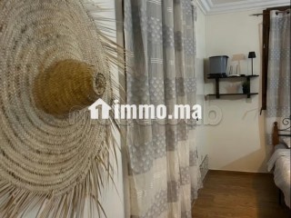 Villa de standing à louer pour vos vacances à Agadir Melloul. 6 chambres. Places de parking et beau jardin - Villa à vendre - Autre