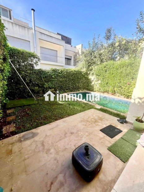 Villa de 4 chambres dans une résidence fermée - Vente Immobilier - Dar Bouazza - photo 1