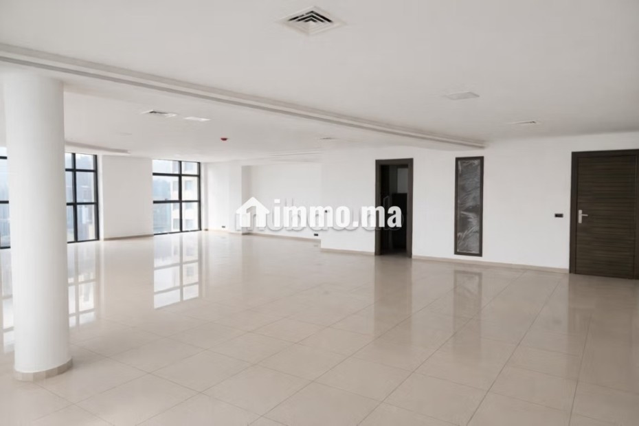 À louer bureau 84m² bd Abdelmoumen - Location Immobilier - Casablanca - photo 1