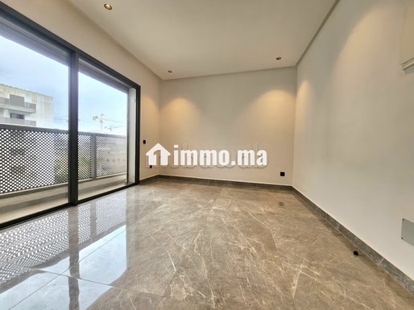 Superbe appartement à louer à Casablanca Finance City. Superficie 55 m². Jardin et ascenseur - Location Immobilier - Casablanca - photo 2