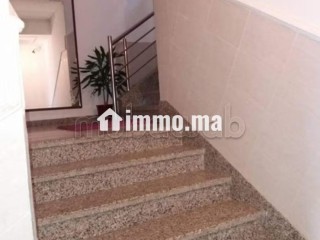 Appartement de vacances à louer à M'Diq. Surface totale 70 m². Salon traditionnel, antenne parabolique générale. - Appartement à vendre - Mdiq