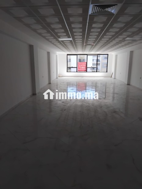 Bureaux à louer pour commerce non alimentaire - Location Immobilier - Kenitra - photo 1