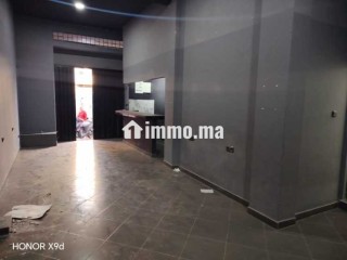 MAGASIN USAGE STOKAGE AIN SEBA - Local commercial à louer - Casablanca