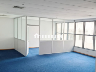 Bureau Standing 79m Bd Abdelmoumen, station Tram - Bureau à louer - Casablanca