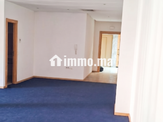 Bureau Standing 79m Bd Abdelmoumen, station Tram - Bureau à louer - Casablanca