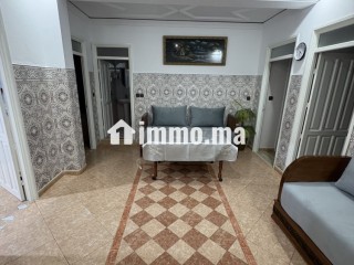 Appartement meublé moderne avec Wi-Fi et climatisation à Al Aroui - Appartement à louer - Al Aaroui
