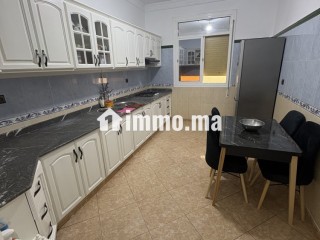 Appartement meublé moderne avec Wi-Fi et climatisation à Al Aroui - Appartement à louer - Al Aaroui