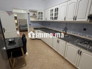 Appartement meublé moderne avec Wi-Fi et climatisation à Al Aroui - Appartement à louer - Al Aaroui