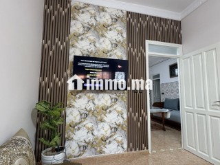 Appartement meublé moderne avec Wi-Fi et climatisation à Al Aroui - Appartement à louer - Al Aaroui